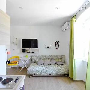 https://guesthouse-bulovic.splithotels.org